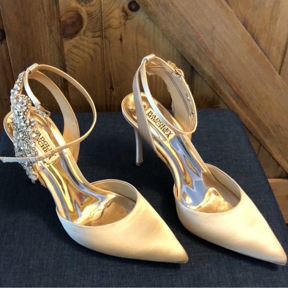 Badgley Mischka | Blanca Strappy Crystal
Stilettos | 8.5 - Picture 7 of 11